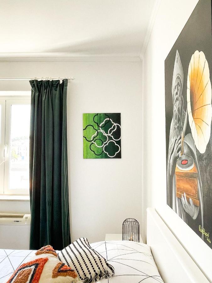 Melisa With Balcony & Free Parking *